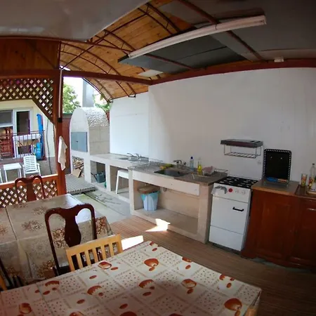 Vila Samantha Gasthuis